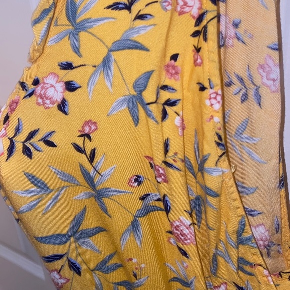 American Eagle Romper **READ DESCRIPTION** - Picture 4 of 4